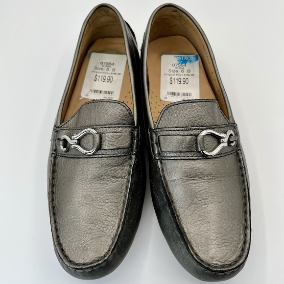 Cole Haan Shoes - Cole Haan Leather Silver Driving Moccasins Shoe US Women 6 Moc Air Soles
